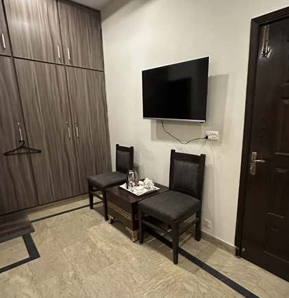 Flat-Screen TV & Entertainment